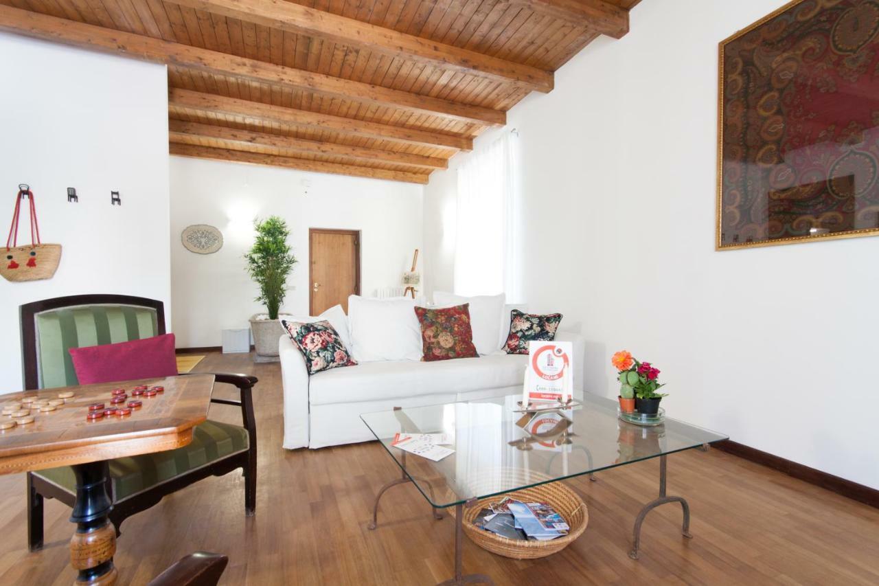 Locami Holiday&House Suite Cavour Palermo Zewnętrze zdjęcie